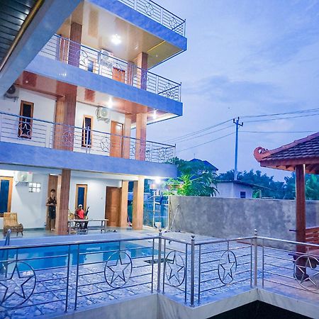 Hotel Wijaya Family 2 Kalasan Екстериор снимка